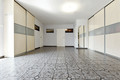 HALA (19,60 M2) S VÝCHODEM DO UZAVŘENÉHO ATRIA - PRODEJ VELKÉHO DOMU O UŽITNÉ PLOŠE 319 M2, NA POZEMKU 1.188 M2, PRACEJOVICE, OKRES STRAKONICE - WWW.REALITYTRADE.CZ, TEL.: 602 271 334, E-MAIL: STRBACKA@REALITYTRADE.CZ