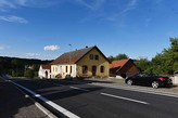 PRODEJ DOMU / CHALUPY V REKONSTRUKCI 395 M2, NA POZEMKU 1060 M2, ZLEŠICE Č.P. 12 - SLEVA 500.000 KČ