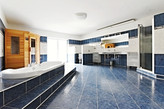 PRODEJ VELKÉHO DOMU O UŽITNÉ PLOŠE 657 M2, NA POZEMKU 1188 M2, PRACEJOVICE, OKRES STRAKONICE