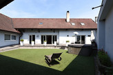 PRODEJ VELKÉHO DOMU O UŽITNÉ PLOŠE 657 M2, NA POZEMKU 1188 M2, PRACEJOVICE, OKRES STRAKONICE