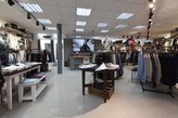 PRONÁJEM OBCHODNÍHO PROSTORU 108 M2 V PASÁŽI OC MAXIM STRAKONICE (NOVÁ PŘÍSTAVBA) - Č.20