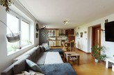 PRONÁJEM VELKÉHO BYTU 3+1, 82 M2 V PRVNÍM PATŘE RD SE ZAHRADOU A SKLEPEM V CENTRU STRAKONIC