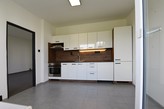 PRONÁJEM PĚKNÉHO, VELKÉHO BYTU 3+1, 76 M2, S LODŽIÍ, VE 2NP PANELOVÉHO DOMU, KOLÁŘOVA 303, KATOVICE