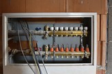 PRODEJ HRUBÉ STAVBY RODINNÉHO DOMU 281 M2, NA POZEMKU 534 M2, HVOŽĎANY U VODŇAN