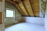 PRODEJ HRUBÉ STAVBY RODINNÉHO DOMU 281 M2, NA POZEMKU 534 M2, HVOŽĎANY U VODŇAN