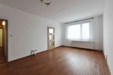 PRONÁJEM BYTU 2+1, 56 M2 V PANELOVÉM DOMĚ VE STRAKONICÍCH