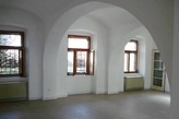 PRONÁJEM KOMERČNÍHO PROSTORU 100 M2, NA PALACKÉHO NÁMĚSTÍ Č.P. 85 V CENTRU STRAKONIC