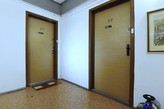 PRODEJ DRUŽSTEVNÍHO BYTU 1+1 S VÝTAHEM, 30,67 M2, PŮVODNÍ STAV, PRAHA 12, MODŘANY