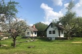 PRONÁJEM CHATY 46 M2 SE ZAHRADOU 396 M2 V ZAHRÁDKÁŘSKÉ OSADĚ V LIPKÁCH, STRAKONICE