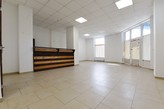 PRONÁJEM OBCHODNÍHO PROSTORU 71,39 M2, VODNÍ 1400, STRAKONICE I
