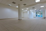 PRONÁJEM OBCHODNÍHO PROSTORU 120,38 M2, JEZERNÍ 1394, STRAKONICE