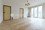 PRODEJ BYTU 3+1 S BALKONEM A VÝTAHEM, 61,5…